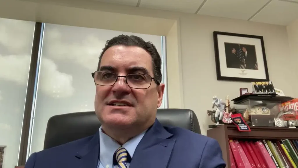 Watch This BEFORE You Talk to the Insurance Adjuster | Florida Workers’ Compensation Attorney Watch This BEFORE You Talk to the Insurance Adjuster | Florida Workers’ Compensation Attorney