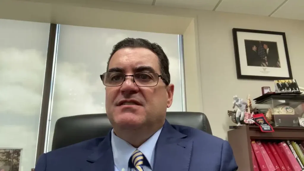 Worried About Going to Court for Workers’ Comp in Florida? | Lyle B. Masnikoff & Associates, P.A. Worried About Going to Court for Workers’ Comp in Florida? | Lyle B. Masnikoff & Associates, P.A.